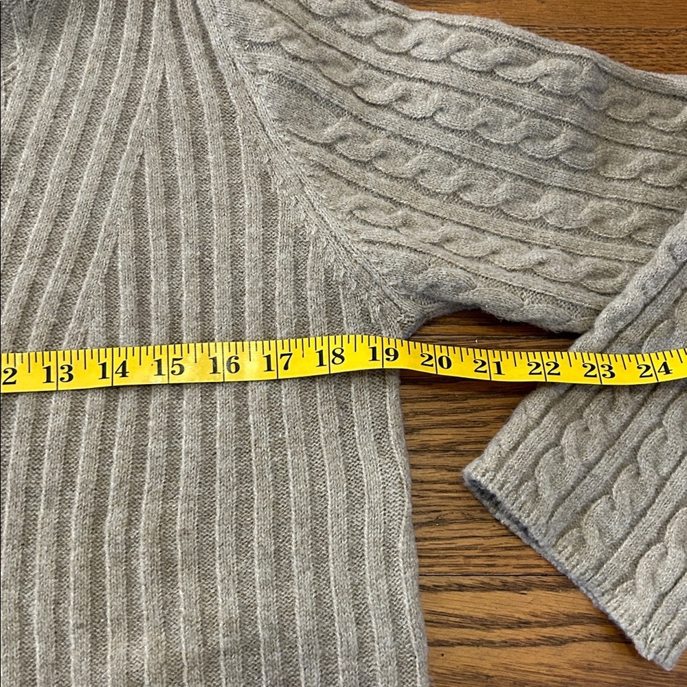 Rain + Rose Sweater Women’s M Tan Cable Knit Wool-Blend Mock Neck Cozy Cropped - Picture 5 of 12
